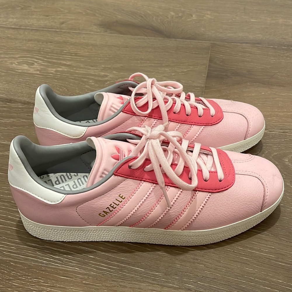 Brand new never worn adidas pink gazelles size w 8.5